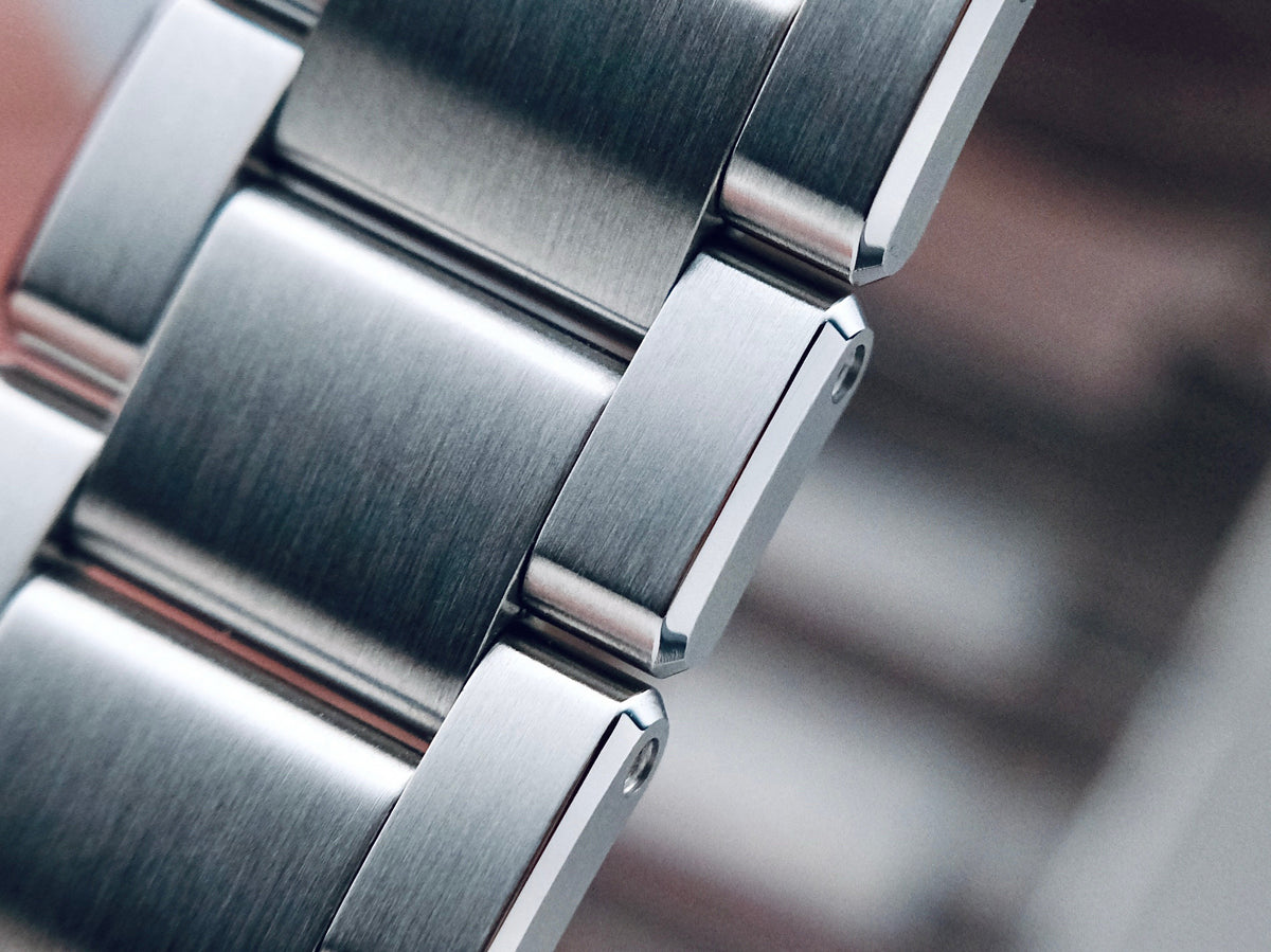 Mirror-polished bevels