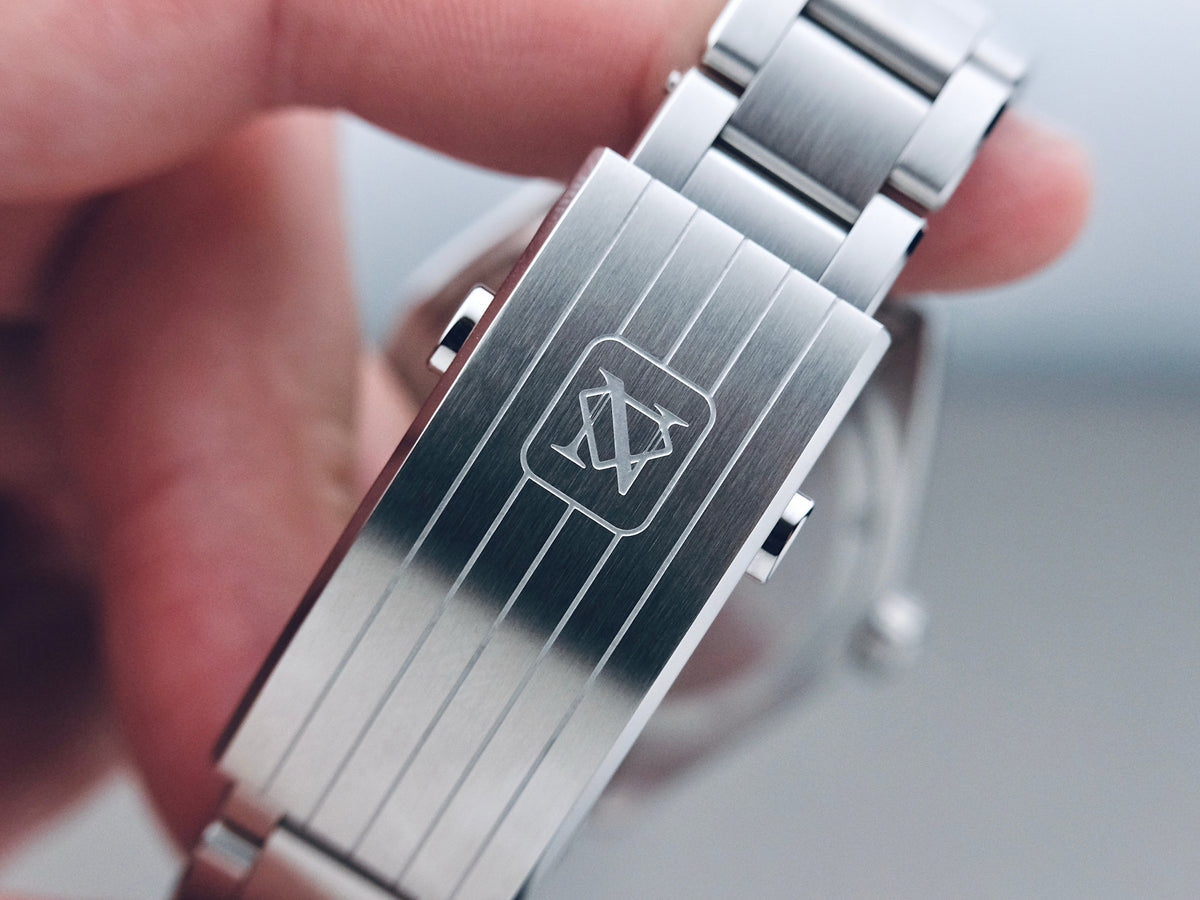 EMS clasp